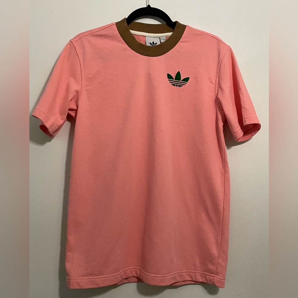 ADIDAS TSHIRT NEW XSMALL